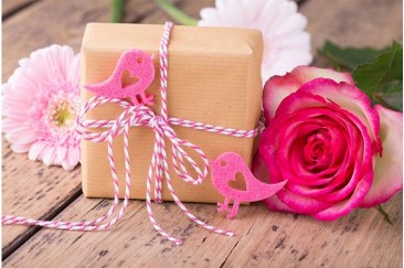 ارزنده ترین هدیه عید نوروز برای مادران چیست؟